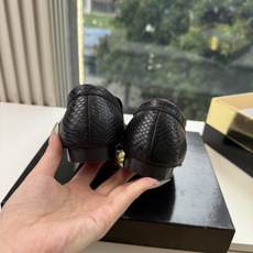 男➕20😀G988顶级品质 Christian Louboutin | 2026s𝐒原版CL全新秀款乐福单鞋 新款专柜同 男➕20😀G988顶级品质 Christian Louboutin | 2026s𝐒原版CL全新秀款乐福单鞋 新款专柜同