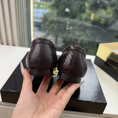 男➕20😀G988顶级品质 Christian Louboutin | 2026s𝐒原版CL全新秀款乐福单鞋 新款专柜同 男➕20😀G988顶级品质 Christian Louboutin | 2026s𝐒原版CL全新秀款乐福单鞋 新款专柜同