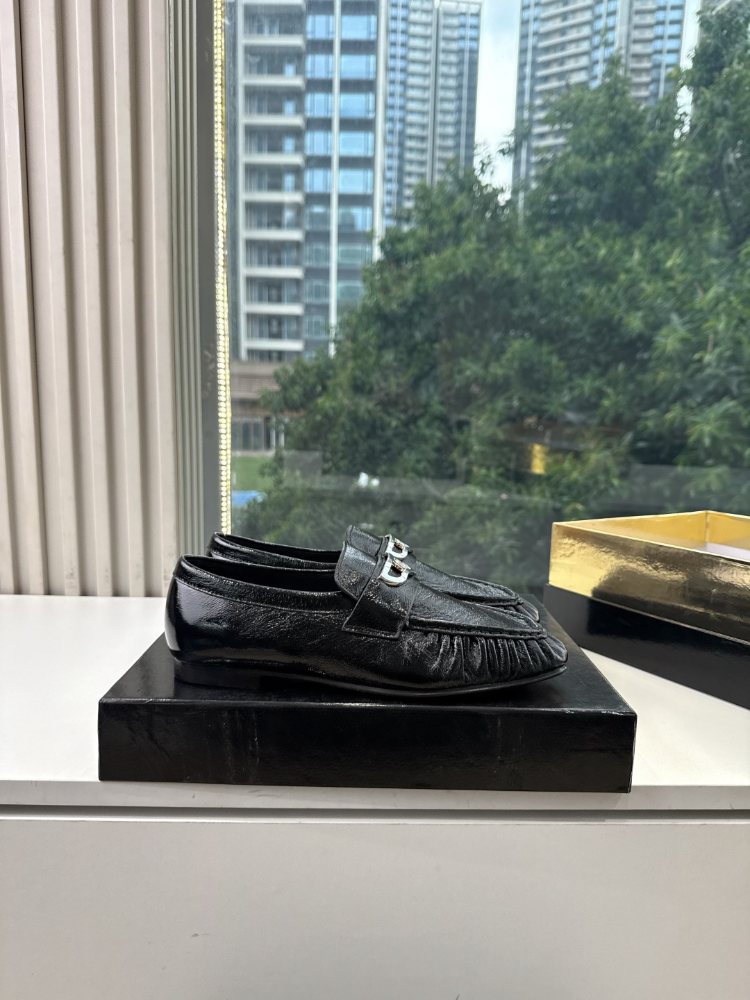 男➕20😀G988顶级品质 Christian Louboutin | 2026s𝐒原版CL全新秀款乐福单鞋 新款专柜同 男➕20😀G988顶级品质 Christian Louboutin | 2026s𝐒原版CL全新秀款乐福单鞋 新款专柜同
