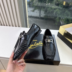 男➕20😀G988顶级品质 Christian Louboutin | 2026s𝐒原版CL全新秀款乐福单鞋 新款专柜同 男➕20😀G988顶级品质 Christian Louboutin | 2026s𝐒原版CL全新秀款乐福单鞋 新款专柜同