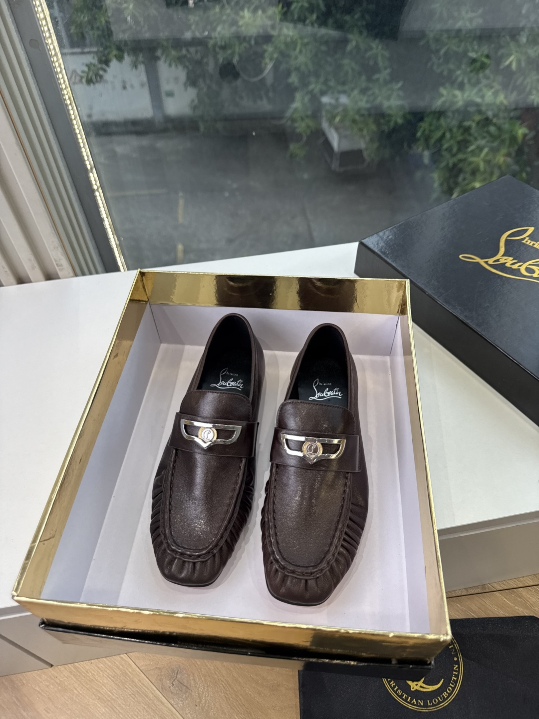 男➕20😀G988顶级品质 Christian Louboutin | 2026s𝐒原版CL全新秀款乐福单鞋 新款专柜同