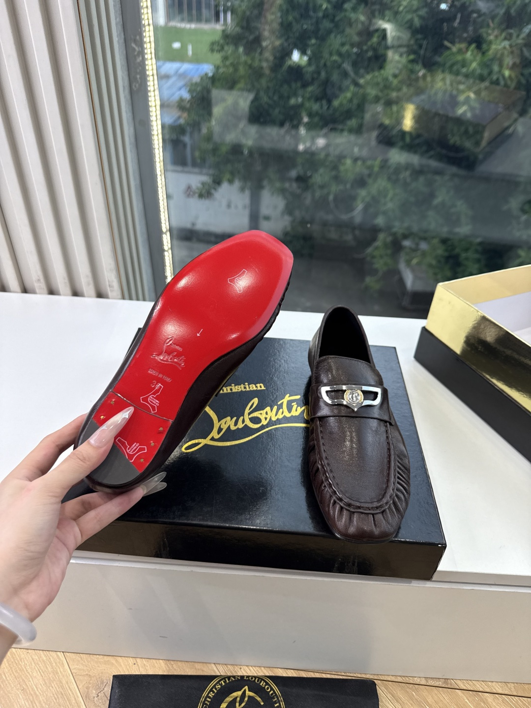 男➕20😀G988顶级品质 Christian Louboutin | 2026s𝐒原版CL全新秀款乐福单鞋 新款专柜同 男➕20😀G988顶级品质 Christian Louboutin | 2026s𝐒原版CL全新秀款乐福单鞋 新款专柜同