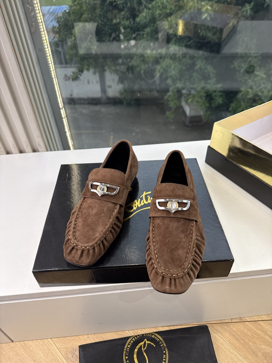 男➕20😀G988顶级品质 Christian Louboutin | 2026s𝐒原版CL全新秀款乐福单鞋 新款专柜同