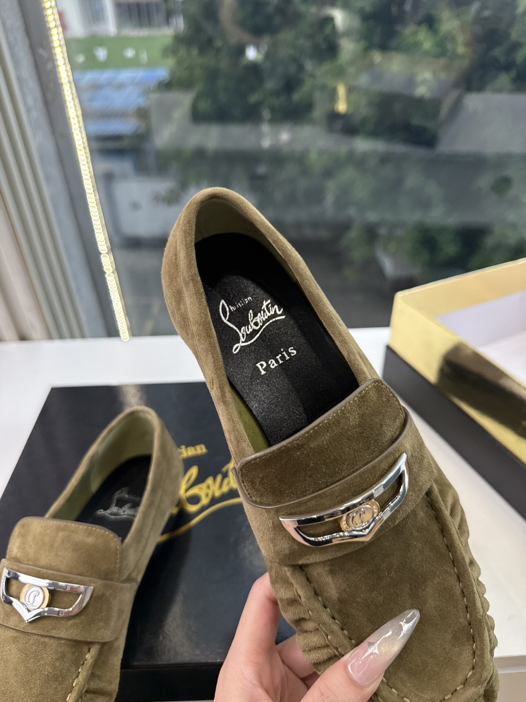 男➕20😀G988顶级品质 Christian Louboutin | 2026s𝐒原版CL全新秀款乐福单鞋 新款专柜同 男➕20😀G988顶级品质 Christian Louboutin | 2026s𝐒原版CL全新秀款乐福单鞋 新款专柜同