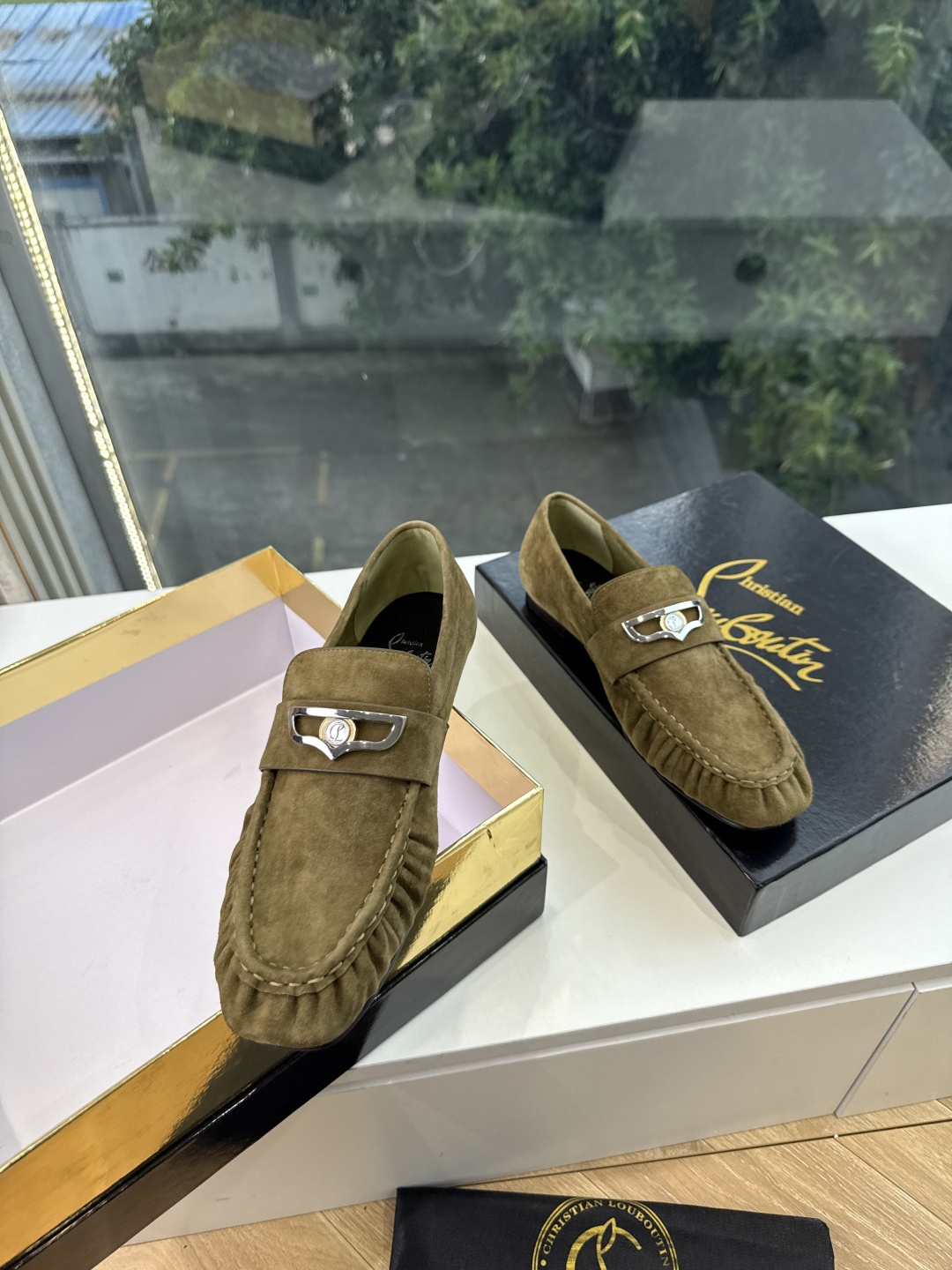 男➕20😀G988顶级品质 Christian Louboutin | 2026s𝐒原版CL全新秀款乐福单鞋 新款专柜同 男➕20😀G988顶级品质 Christian Louboutin | 2026s𝐒原版CL全新秀款乐福单鞋 新款专柜同
