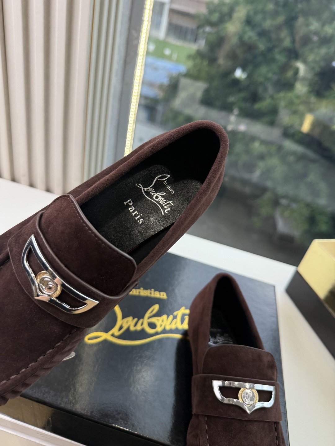 男➕20😀G988顶级品质 Christian Louboutin | 2026s𝐒原版CL全新秀款乐福单鞋 新款专柜同 男➕20😀G988顶级品质 Christian Louboutin | 2026s𝐒原版CL全新秀款乐福单鞋 新款专柜同