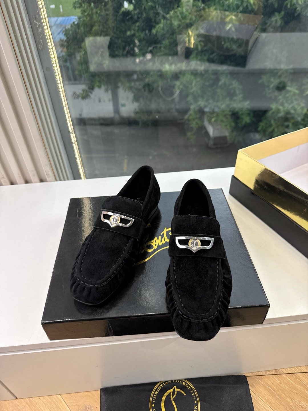 男➕20😀G988顶级品质 Christian Louboutin | 2026s𝐒原版CL全新秀款乐福单鞋 新款专柜同