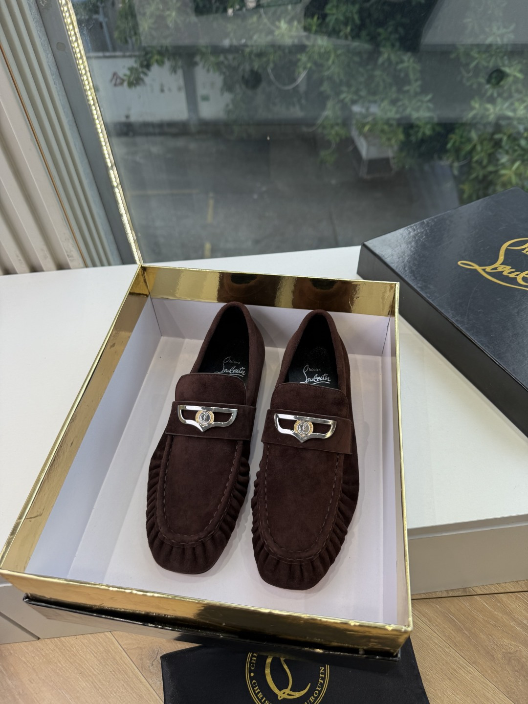 男➕20😀G988顶级品质 Christian Louboutin | 2026s𝐒原版CL全新秀款乐福单鞋 新款专柜同 男➕20😀G988顶级品质 Christian Louboutin | 2026s𝐒原版CL全新秀款乐福单鞋 新款专柜同