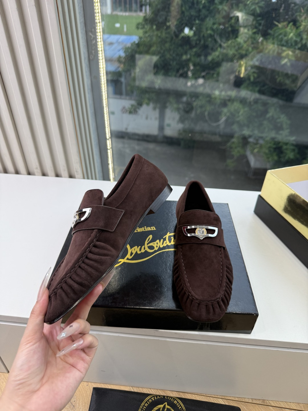 男➕20😀G988顶级品质 Christian Louboutin | 2026s𝐒原版CL全新秀款乐福单鞋 新款专柜同 男➕20😀G988顶级品质 Christian Louboutin | 2026s𝐒原版CL全新秀款乐福单鞋 新款专柜同