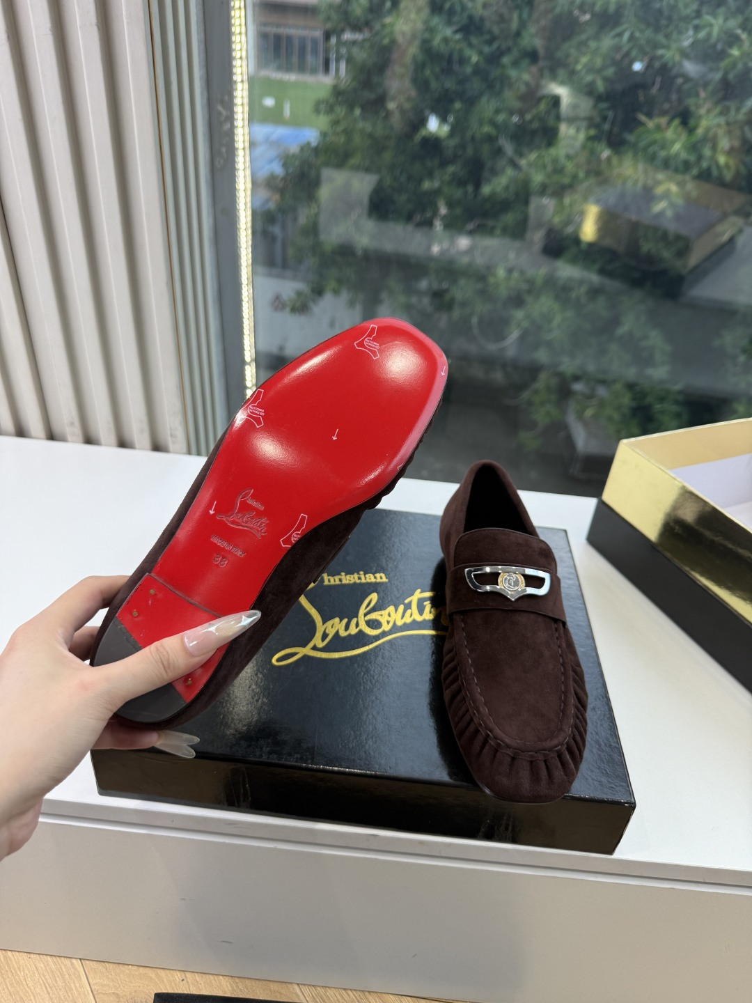 男➕20😀G988顶级品质 Christian Louboutin | 2026s𝐒原版CL全新秀款乐福单鞋 新款专柜同 男➕20😀G988顶级品质 Christian Louboutin | 2026s𝐒原版CL全新秀款乐福单鞋 新款专柜同