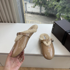 所见即所得G021代购级别原版购入法国一线奢侈品牌ALAIA 阿莱亚秋冬天真的要来咯!羊羔绒鞋~ Alaia奶呼呼的秋冬 所见即所得G021代购级别原版购入法国一线奢侈品牌ALAIA 阿莱亚秋冬天真的要来咯!羊羔绒鞋~ Alaia奶呼呼的秋冬