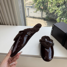 所见即所得G021代购级别原版购入法国一线奢侈品牌ALAIA 阿莱亚秋冬天真的要来咯!羊羔绒鞋~ Alaia奶呼呼的秋冬 所见即所得G021代购级别原版购入法国一线奢侈品牌ALAIA 阿莱亚秋冬天真的要来咯!羊羔绒鞋~ Alaia奶呼呼的秋冬