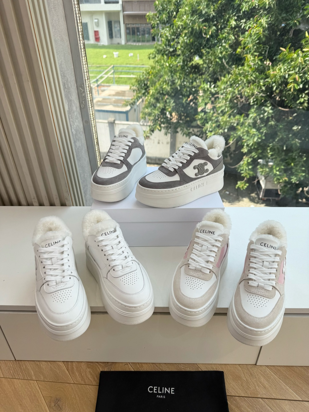 女😀G039 厚底小白鞋CELIN塞琳 秋冬新毛毛鞋赛琳又让我重新爱了它一次！这季节美鞋太多这款毛拖真的是让我无法自拔真