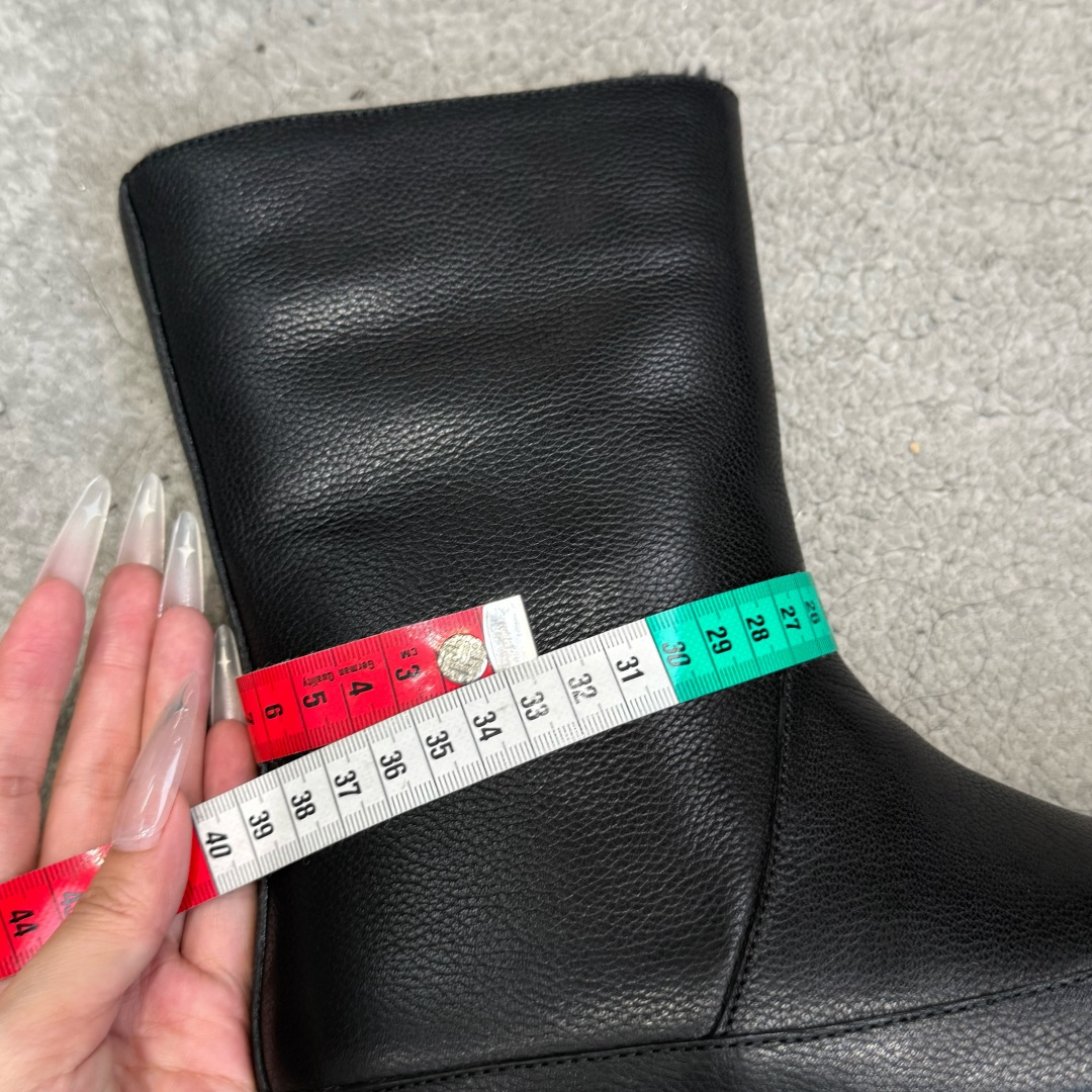 顶级品质679代购级别the roe慕乐乐福鞋玛丽珍鞋一定要收了它 有一丢高级又简约的感觉其实除了好看以外它的舒适度真的