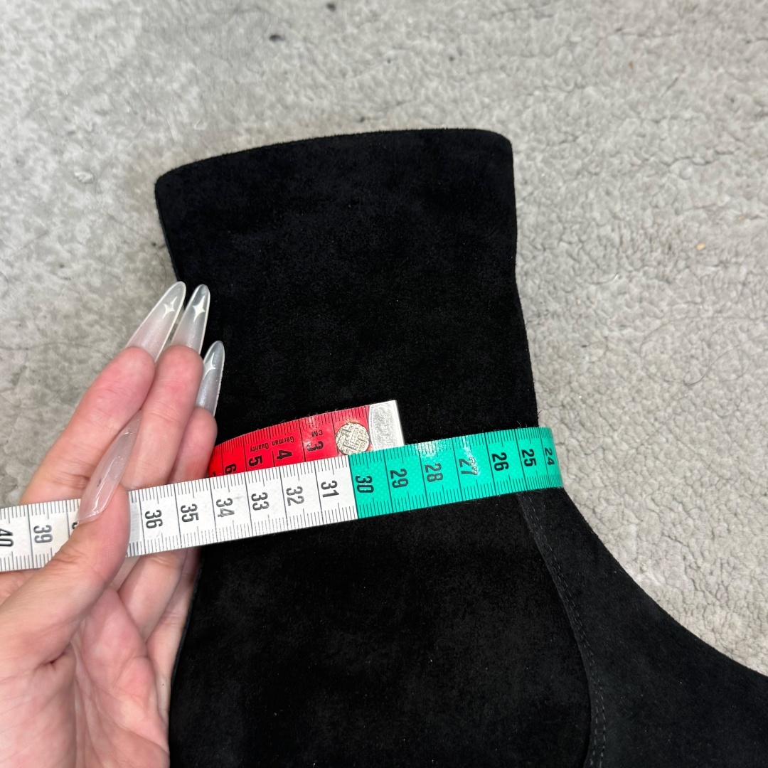 G059所见即所得代购级CHANE*小香奈儿早春爆品弹力靴妥妥的自留款！！比经典款Slingback舒服太多啦！每个颜色