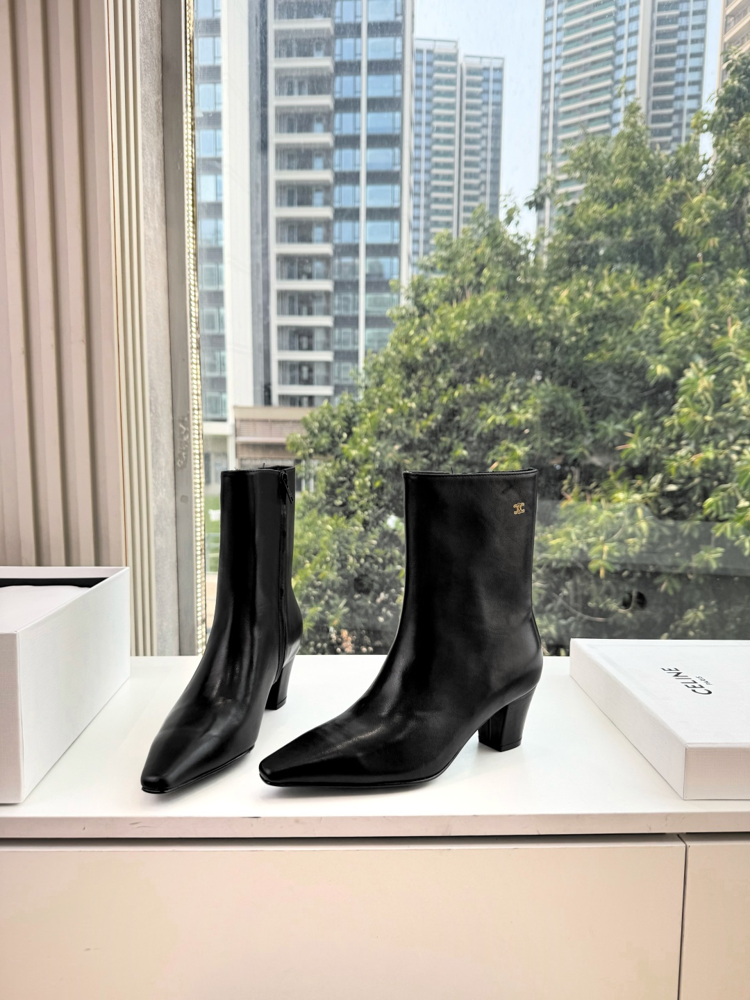 顶级品质G127赛琳 CELINE塞琳秋冬新款杨幂同款凯旋门切尔西短靴骑士靴 凯旋门英伦风短靴🔝简约大气时髦👍耐看不过时
