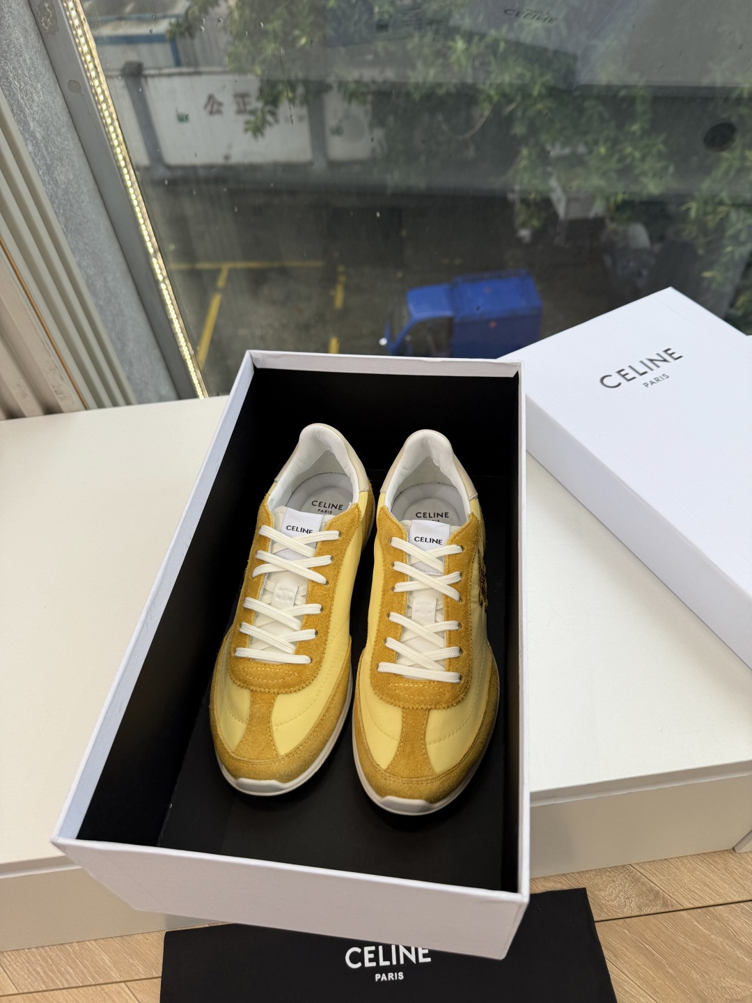 主打一个出货快品质好G08所见即所得代购级别CELINE｜赛琳思琳春夏最新款Racer系列 阿甘鞋 配Celine专用品