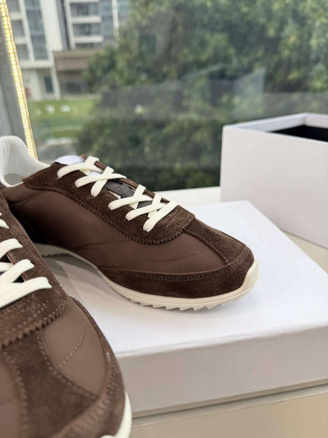 主打一个出货快品质好G08所见即所得代购级别CELINE｜赛琳思琳春夏最新款Racer系列 阿甘鞋 配Celine专用品