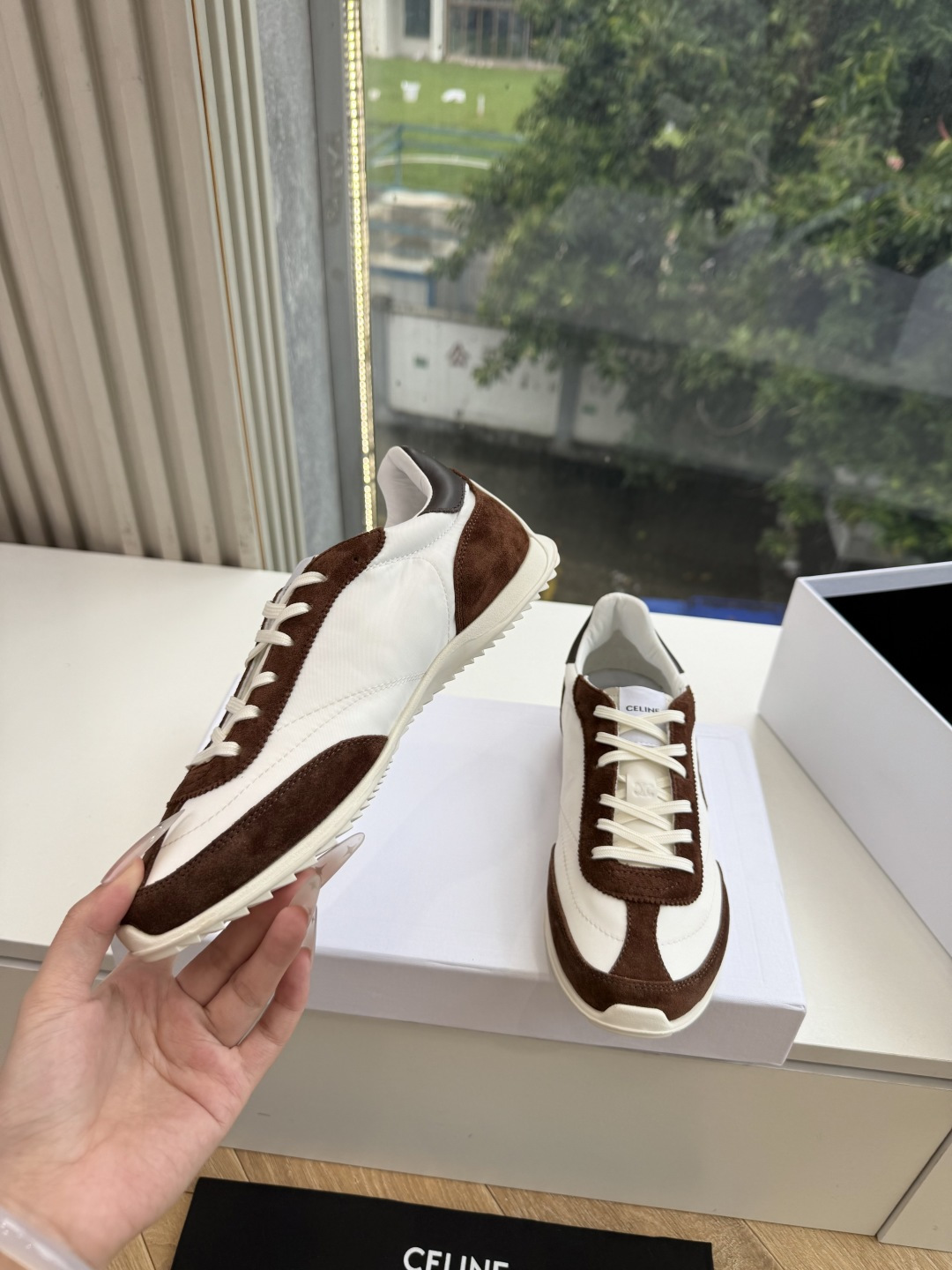 主打一个出货快品质好G08所见即所得代购级别CELINE｜赛琳思琳春夏最新款Racer系列 阿甘鞋 配Celine专用品