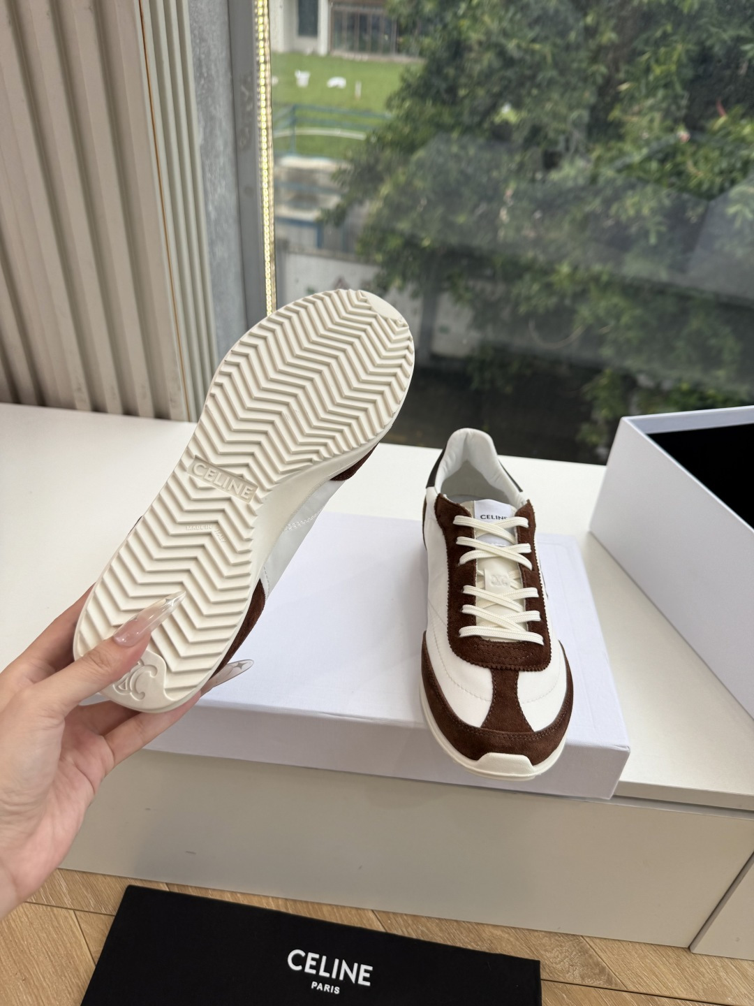 主打一个出货快品质好G08所见即所得代购级别CELINE｜赛琳思琳春夏最新款Racer系列 阿甘鞋 配Celine专用品
