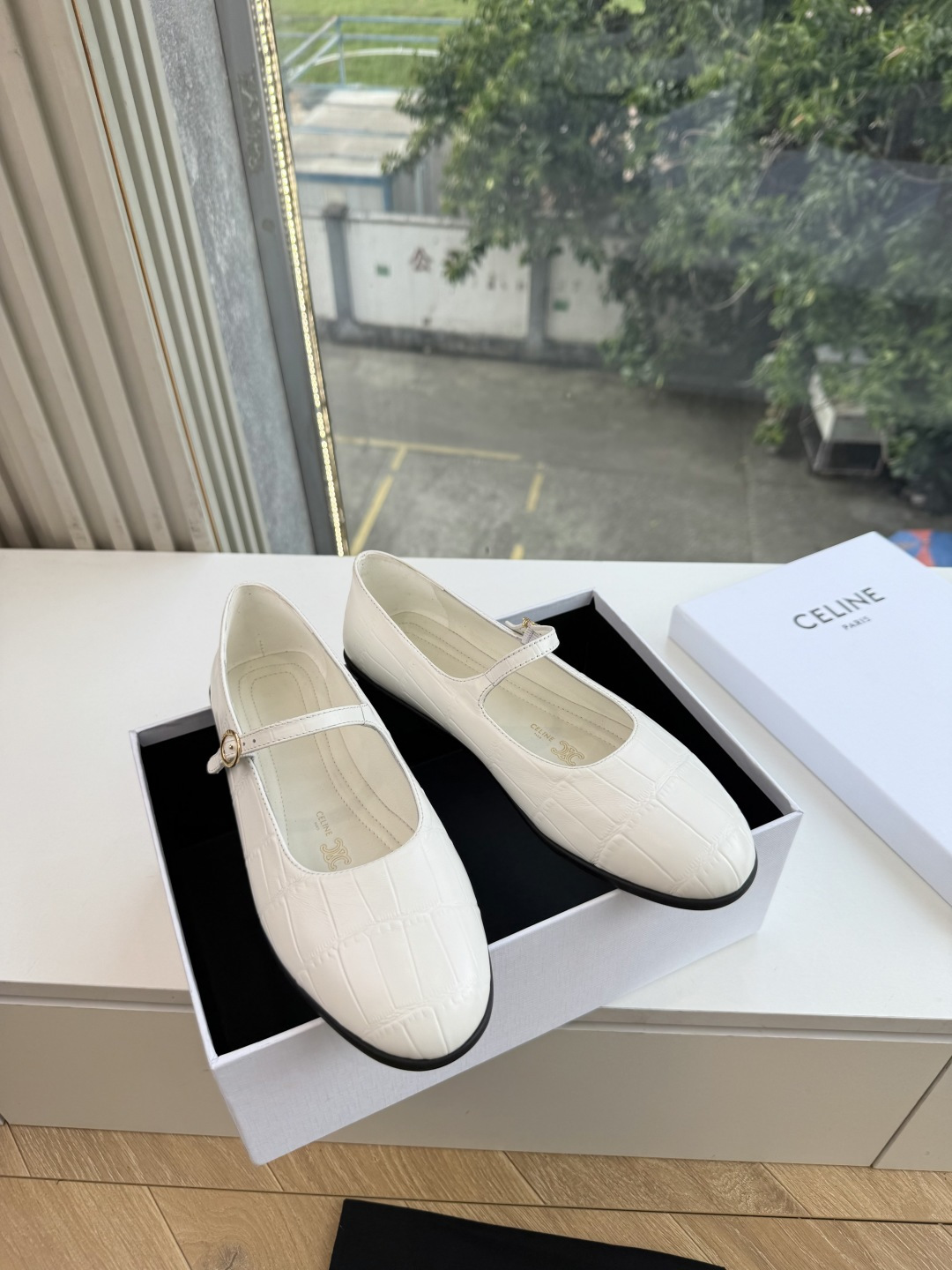 G399顶级品质 新款玛丽半拖 Celine新款包头穆勒单鞋优雅又低调迷人  上脚真的超级显瘦超级美 C家特定的精致凯旋
