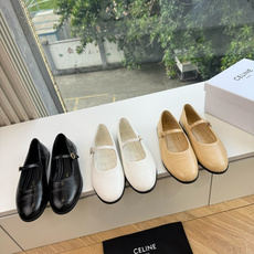 G399顶级品质 新款玛丽半拖 Celine新款包头穆勒单鞋优雅又低调迷人 上脚真的超级显瘦超级美 C家特定的精致凯旋 G399顶级品质 新款玛丽半拖 Celine新款包头穆勒单鞋优雅又低调迷人 上脚真的超级显瘦超级美 C家特定的精致凯旋