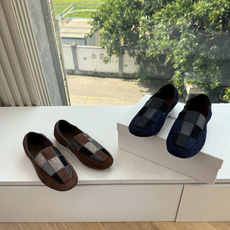 g213顶级品质Khait* 新品慵懒松弛重塑都市审美乐福鞋利落方头勾勒极简轮廓 低浅鞋口舒展足部线条 多样材质解锁穿搭 g213顶级品质Khait* 新品慵懒松弛重塑都市审美乐福鞋利落方头勾勒极简轮廓 低浅鞋口舒展足部线条 多样材质解锁穿搭