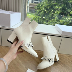G030miss Dior 迪奥 Miss Dior 迪奥 CD秋冬最新高定海报款D-Major字母logo 圆头骑士靴 G030miss Dior 迪奥 Miss Dior 迪奥 CD秋冬最新高定海报款D-Major字母logo 圆头骑士靴
