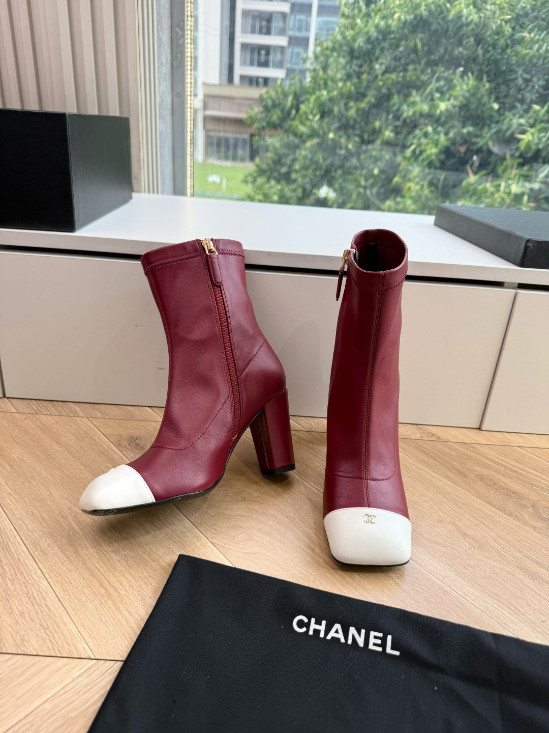 G238所见即所得代购级CHANE*小香奈儿爆品切尔西靴妥妥的自留款！！比经典款Slingback舒服太多啦！每个颜色上