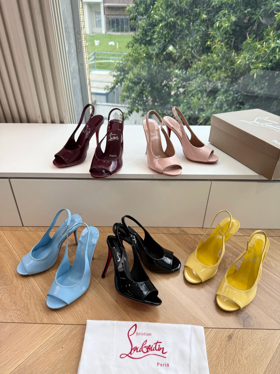 G277Christian Louboutin红底鞋防水台凉鞋 选到了颜色真好看呀[色色R]MyTheresa上现在居然