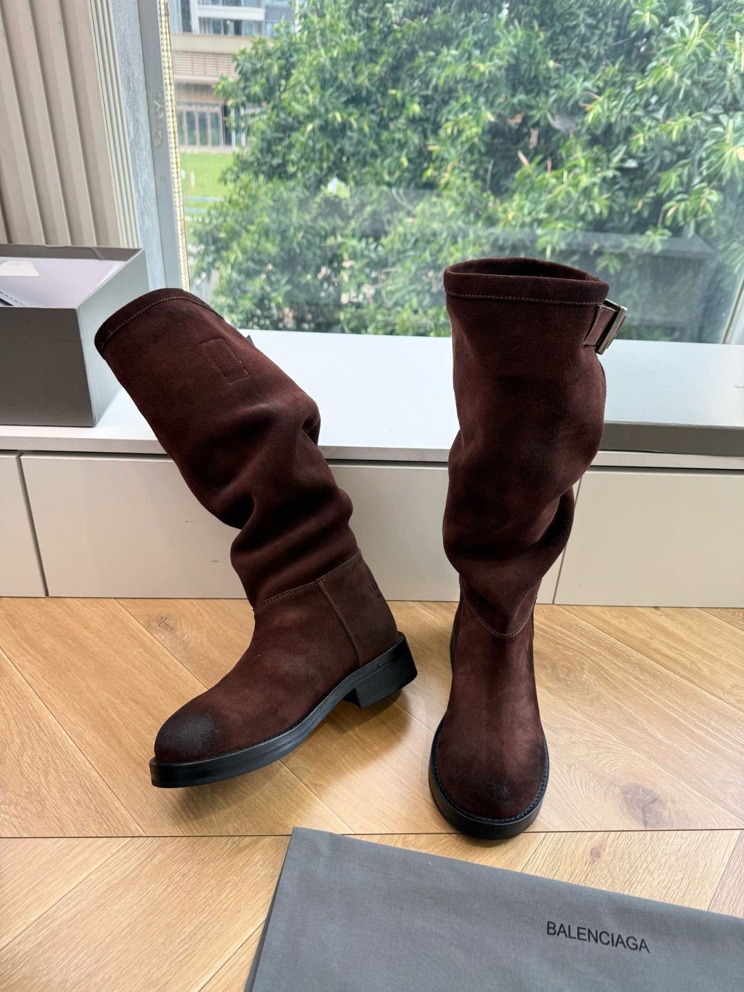 G261代购级别Balenciaga巴黎世家堆堆靴Veno高筒靴 中筒靴 请认准高版本 这款靴子在设计上独具匠心 以绑 G261代购级别Balenciaga巴黎世家堆堆靴Veno高筒靴 中筒靴 请认准高版本 这款靴子在设计上独具匠心 以绑