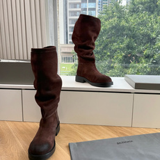 G261代购级别Balenciaga巴黎世家堆堆靴Veno高筒靴 中筒靴 请认准高版本 这款靴子在设计上独具匠心 以绑 G261代购级别Balenciaga巴黎世家堆堆靴Veno高筒靴 中筒靴 请认准高版本 这款靴子在设计上独具匠心 以绑