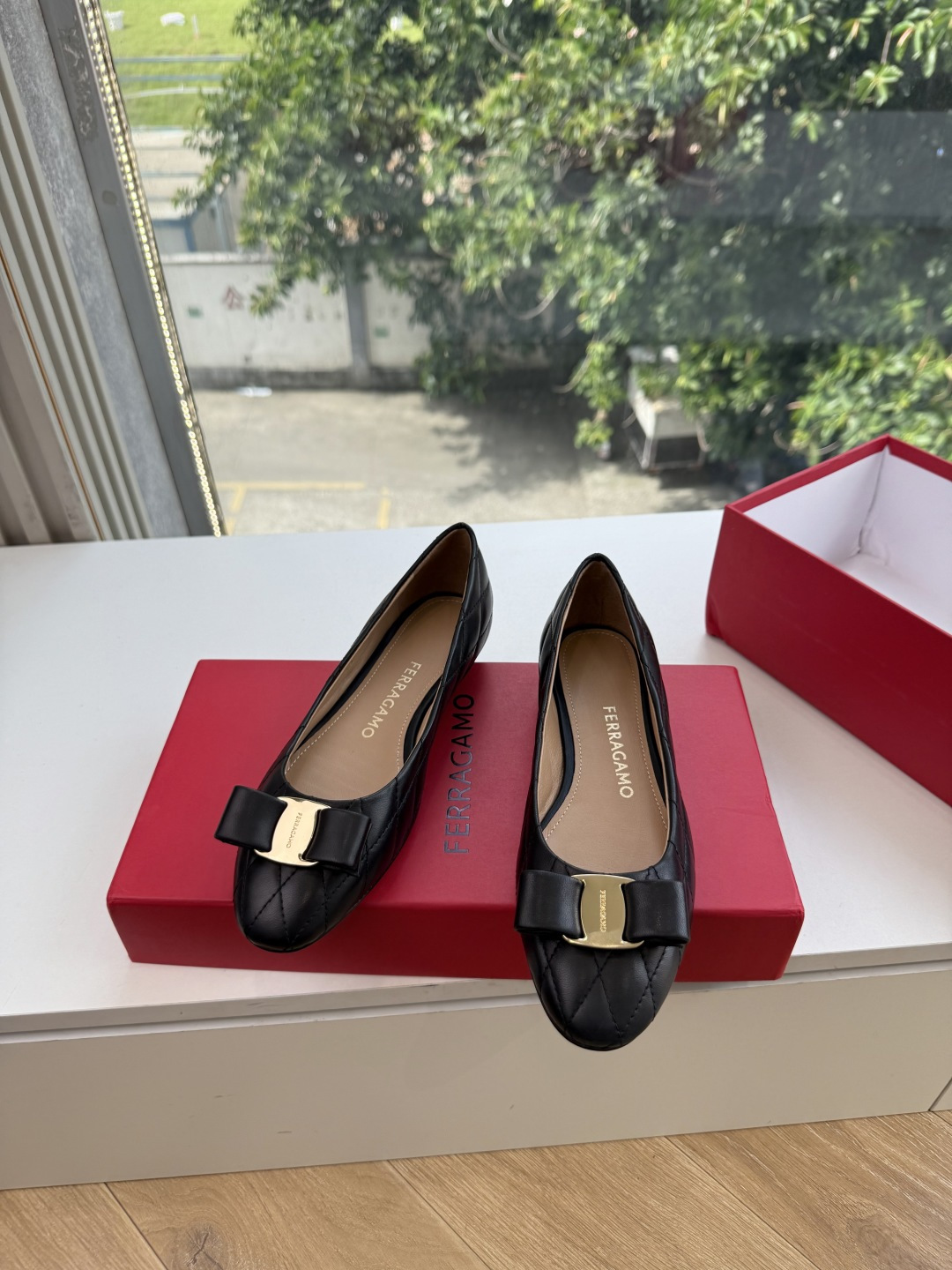 G397代购级 原版一比一复刻顶级FERRAGAMO菲拉格慕女士新版Vara铭牌玛丽珍网鞋脚果然更惊艳~蝴蝶结，集美感与
