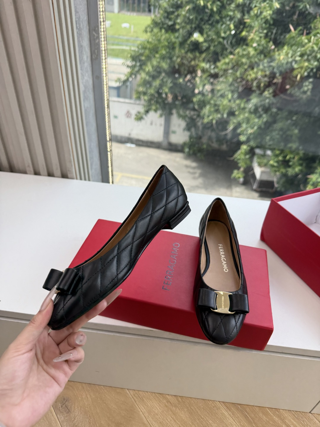G397代购级 原版一比一复刻顶级FERRAGAMO菲拉格慕女士新版Vara铭牌玛丽珍网鞋脚果然更惊艳~蝴蝶结，集美感与