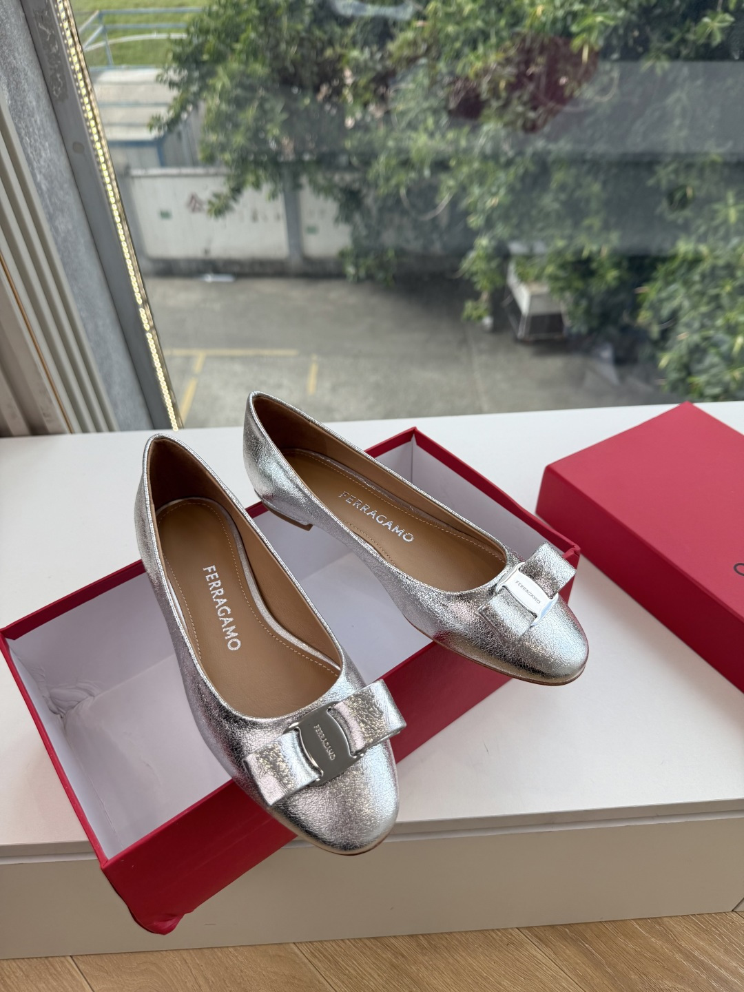 G397代购级 原版一比一复刻顶级FERRAGAMO菲拉格慕女士新版Vara铭牌玛丽珍网鞋脚果然更惊艳~蝴蝶结，集美感与