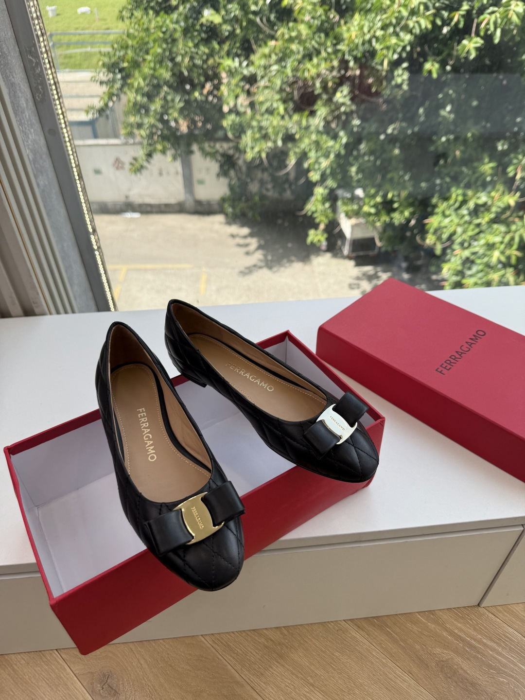 G397代购级 原版一比一复刻顶级FERRAGAMO菲拉格慕女士新版Vara铭牌玛丽珍网鞋脚果然更惊艳~蝴蝶结，集美感与