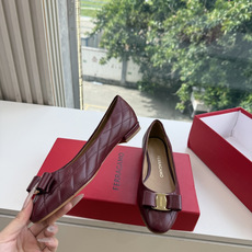 G397代购级 原版一比一复刻顶级FERRAGAMO菲拉格慕女士新版Vara铭牌玛丽珍网鞋脚果然更惊艳~蝴蝶结,集美感与 G397代购级 原版一比一复刻顶级FERRAGAMO菲拉格慕女士新版Vara铭牌玛丽珍网鞋脚果然更惊艳~蝴蝶结,集美感与