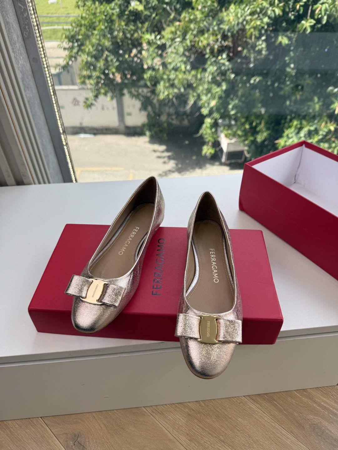 G397代购级 原版一比一复刻顶级FERRAGAMO菲拉格慕女士新版Vara铭牌玛丽珍网鞋脚果然更惊艳~蝴蝶结，集美感与