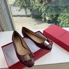 G397代购级 原版一比一复刻顶级FERRAGAMO菲拉格慕女士新版Vara铭牌玛丽珍网鞋脚果然更惊艳~蝴蝶结,集美感与 G397代购级 原版一比一复刻顶级FERRAGAMO菲拉格慕女士新版Vara铭牌玛丽珍网鞋脚果然更惊艳~蝴蝶结,集美感与