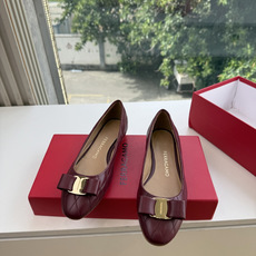 G397代购级 原版一比一复刻顶级FERRAGAMO菲拉格慕女士新版Vara铭牌玛丽珍网鞋脚果然更惊艳~蝴蝶结,集美感与 G397代购级 原版一比一复刻顶级FERRAGAMO菲拉格慕女士新版Vara铭牌玛丽珍网鞋脚果然更惊艳~蝴蝶结,集美感与