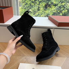 G127代购级别所见即所得Loro Piana 诺悠翩雅 LP秋冬新款 Kilda踝靴侧拉链短靴 这款标志性踝靴采用打蜡 G127代购级别所见即所得Loro Piana 诺悠翩雅 LP秋冬新款 Kilda踝靴侧拉链短靴 这款标志性踝靴采用打蜡