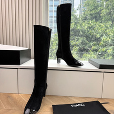 G238CHANE*小香奈儿骑士靴妥妥的自留款!!比经典款Slingback舒服太多啦!每个颜色上脚都很显白 的显白利器 G238CHANE*小香奈儿骑士靴妥妥的自留款!!比经典款Slingback舒服太多啦!每个颜色上脚都很显白 的显白利器