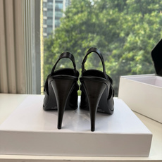 G988顶级品质Saint Laurent / 圣罗兰新款单鞋高跟鞋YSL姐姐的美丽尤物高跟鞋 又是人间圣罗兰 Rose G988顶级品质Saint Laurent / 圣罗兰新款单鞋高跟鞋YSL姐姐的美丽尤物高跟鞋 又是人间圣罗兰 Rose