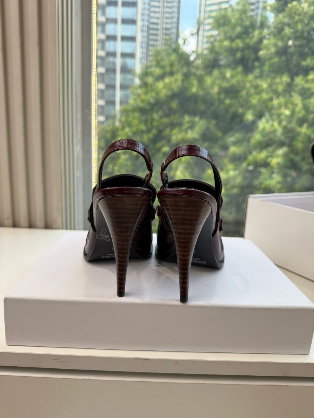 G988顶级品质Saint Laurent / 圣罗兰新款单鞋高跟鞋YSL姐姐的美丽尤物高跟鞋 又是人间圣罗兰 Rose G988顶级品质Saint Laurent / 圣罗兰新款单鞋高跟鞋YSL姐姐的美丽尤物高跟鞋 又是人间圣罗兰 Rose