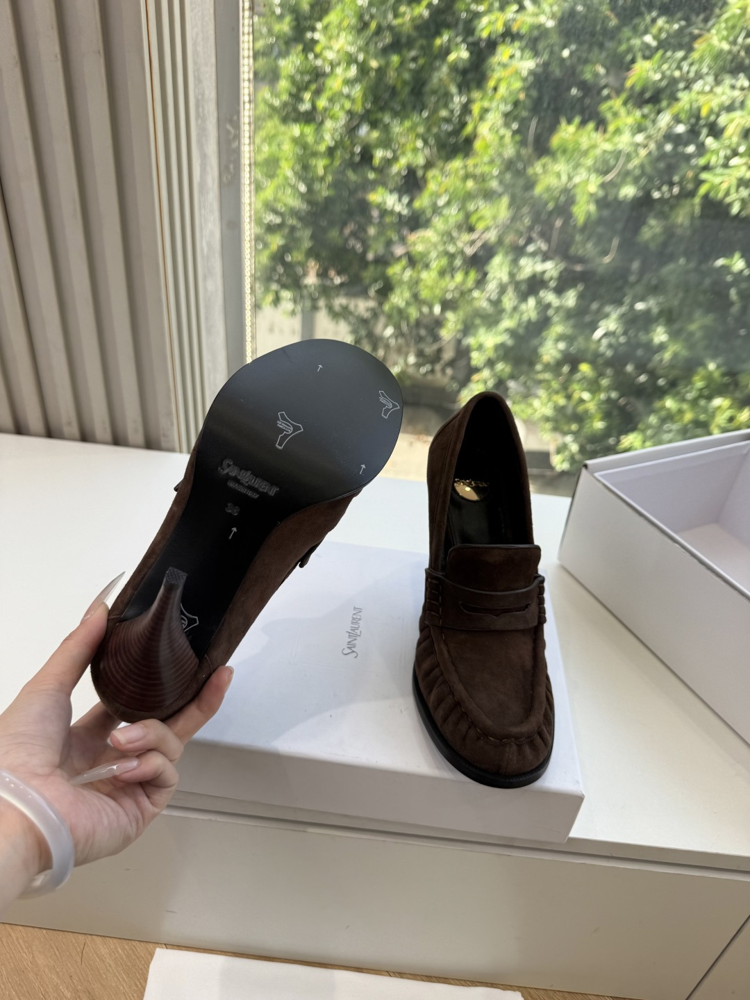 G988顶级品质Saint Laurent / 圣罗兰新款单鞋高跟鞋YSL姐姐的美丽尤物高跟鞋 又是人间圣罗兰 Rose G988顶级品质Saint Laurent / 圣罗兰新款单鞋高跟鞋YSL姐姐的美丽尤物高跟鞋 又是人间圣罗兰 Rose