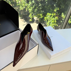 G013顶级品质Saint Laurent / 圣罗兰新款单鞋尖头高跟鞋YSL姐姐的美丽尤物高跟鞋 又是人间圣罗兰 Ro G013顶级品质Saint Laurent / 圣罗兰新款单鞋尖头高跟鞋YSL姐姐的美丽尤物高跟鞋 又是人间圣罗兰 Ro