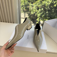 G013顶级品质Saint Laurent / 圣罗兰新款单鞋尖头高跟鞋YSL姐姐的美丽尤物高跟鞋 又是人间圣罗兰 Ro G013顶级品质Saint Laurent / 圣罗兰新款单鞋尖头高跟鞋YSL姐姐的美丽尤物高跟鞋 又是人间圣罗兰 Ro