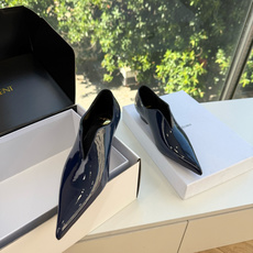 G013顶级品质Saint Laurent / 圣罗兰新款单鞋尖头高跟鞋YSL姐姐的美丽尤物高跟鞋 又是人间圣罗兰 Ro G013顶级品质Saint Laurent / 圣罗兰新款单鞋尖头高跟鞋YSL姐姐的美丽尤物高跟鞋 又是人间圣罗兰 Ro