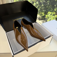 G013顶级品质Saint Laurent / 圣罗兰新款单鞋尖头高跟鞋YSL姐姐的美丽尤物高跟鞋 又是人间圣罗兰 Ro G013顶级品质Saint Laurent / 圣罗兰新款单鞋尖头高跟鞋YSL姐姐的美丽尤物高跟鞋 又是人间圣罗兰 Ro