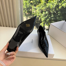 G013顶级品质Saint Laurent / 圣罗兰新款单鞋尖头高跟鞋YSL姐姐的美丽尤物高跟鞋 又是人间圣罗兰 Ro G013顶级品质Saint Laurent / 圣罗兰新款单鞋尖头高跟鞋YSL姐姐的美丽尤物高跟鞋 又是人间圣罗兰 Ro
